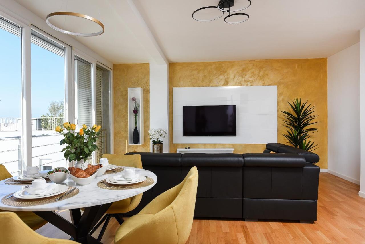 Apartment Sunset Penthouse With Spectacular View And Jacuzzi *