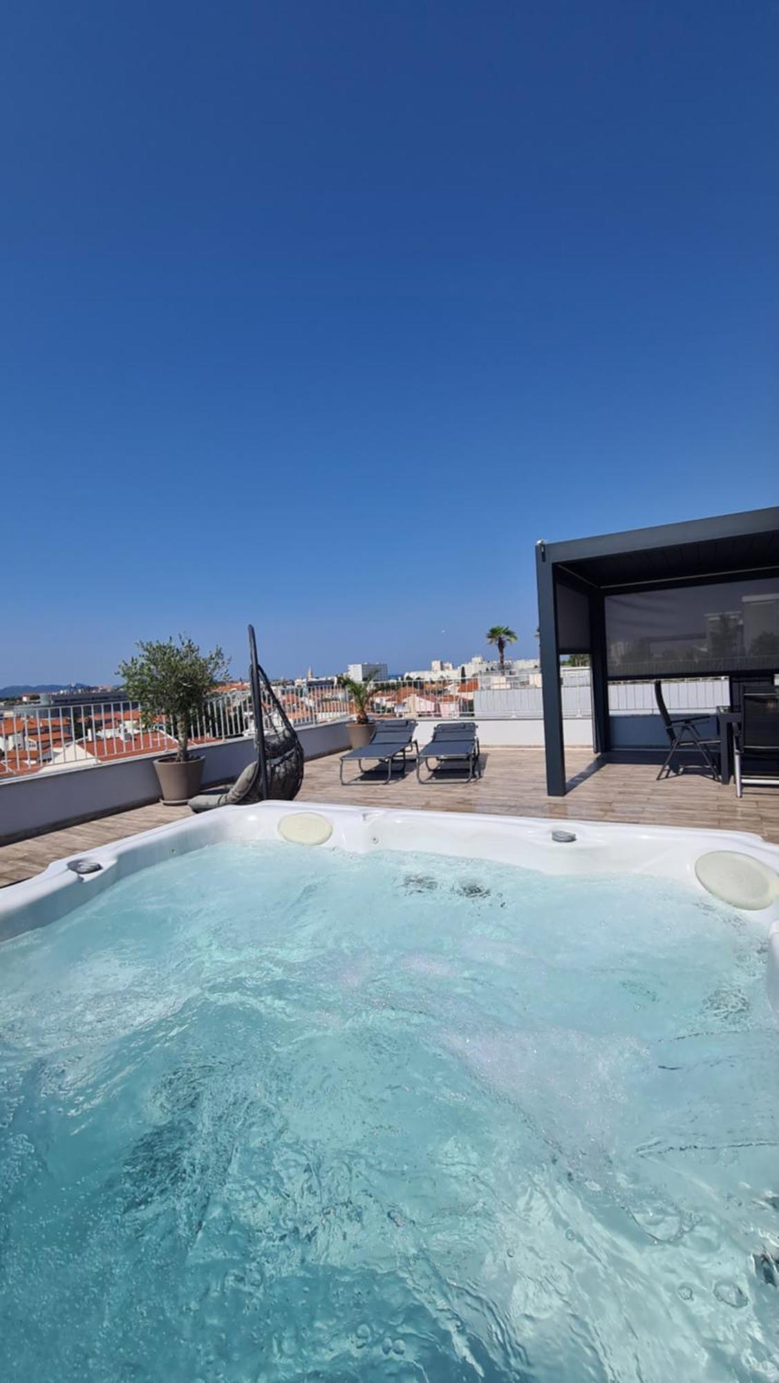 Sunset Penthouse With Spectacular View And Jacuzzi Apartment Zadar